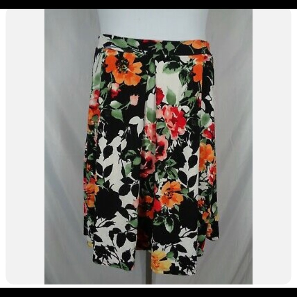 Agnes & Dora pleated midi skirt